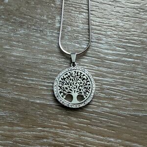 Silver Tree of Life Pendant Necklace - Elegant Women's Jewelry